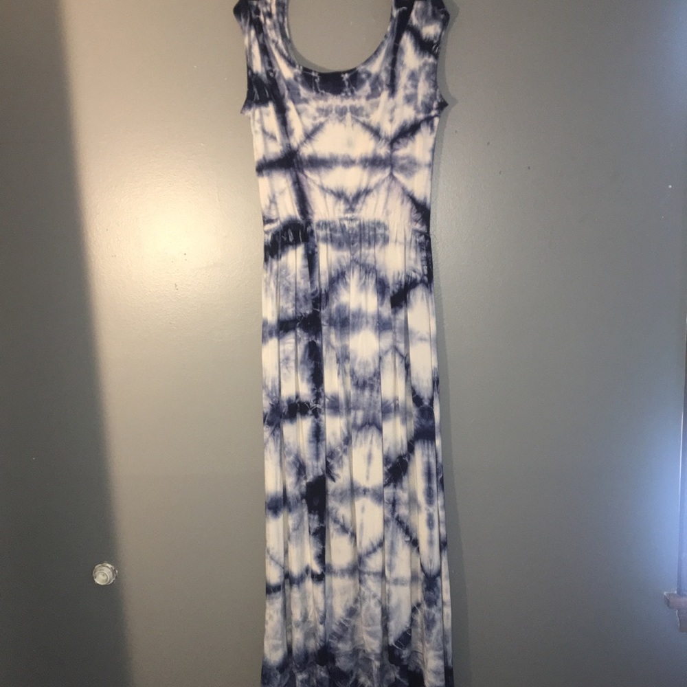 Blue and White Tie-Dyed Maxi Dress
